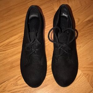 Black Suede Little Girl Wedges